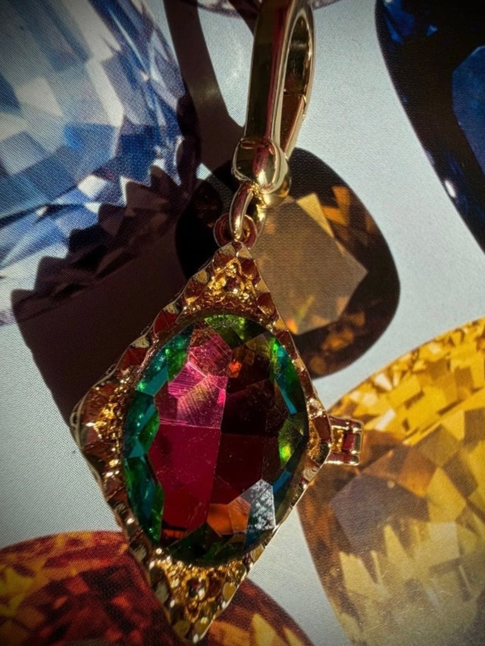 FEED ME GEMS “Feed Me Charms” Chain Bracelet with Volcano Judas Charm - Picture 4 of 5